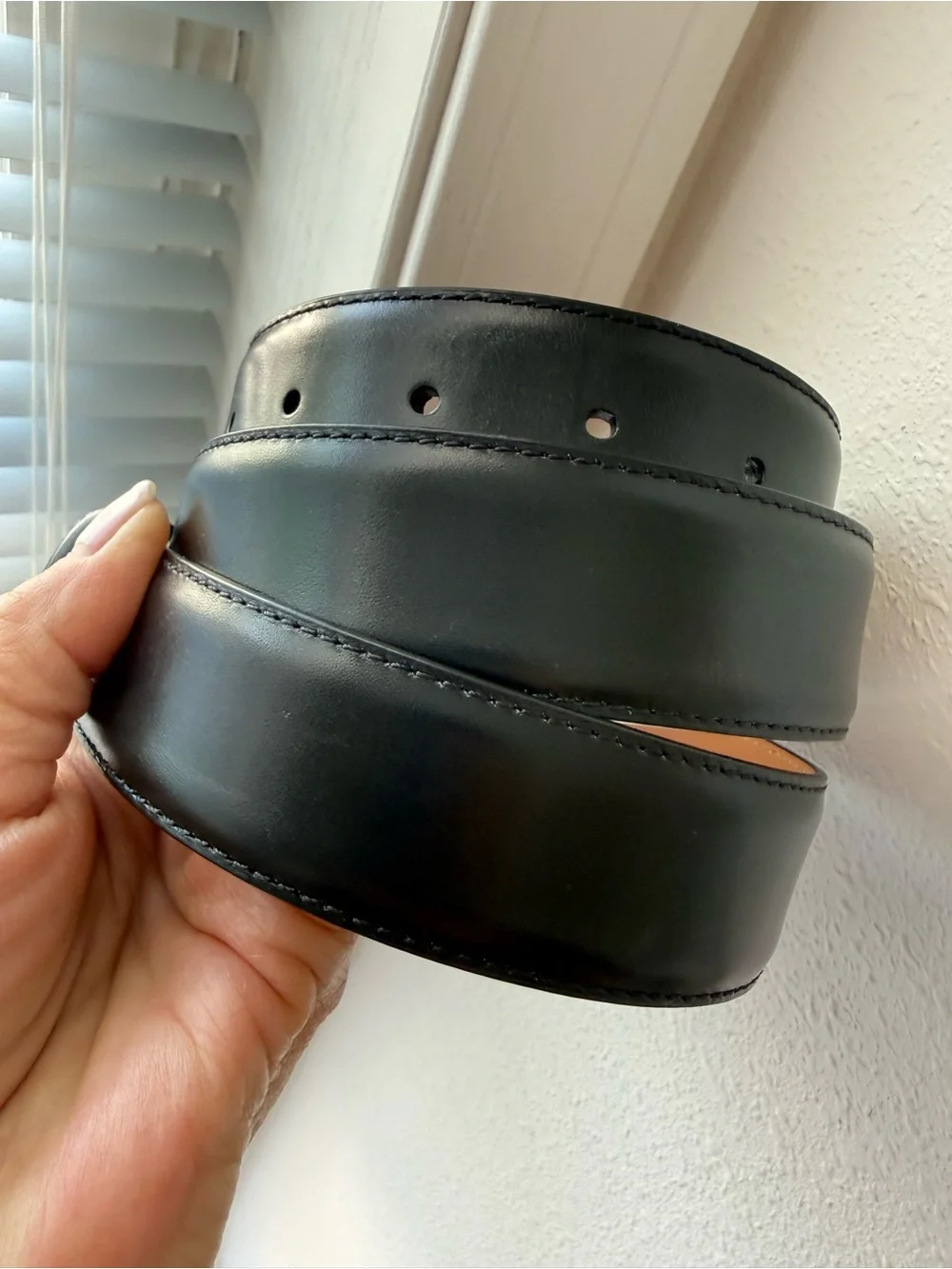 Magnanni | Mens 36 | Black Leather Belt Silver Tone Buckle | Business Preppy